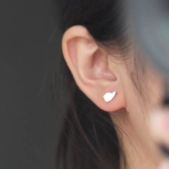 S925 Bird Leaf Stud Earrings - Picture 6 of 9